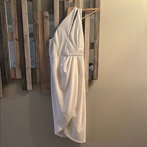 Elegant White One-Shoulder Dress